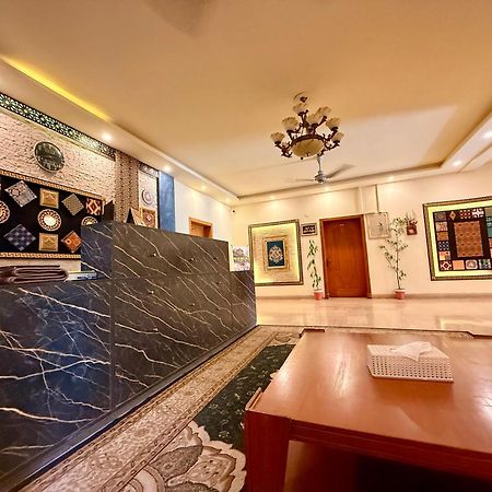 Blue Moon Residency Jinnah Super Islamabad Eksteriør billede